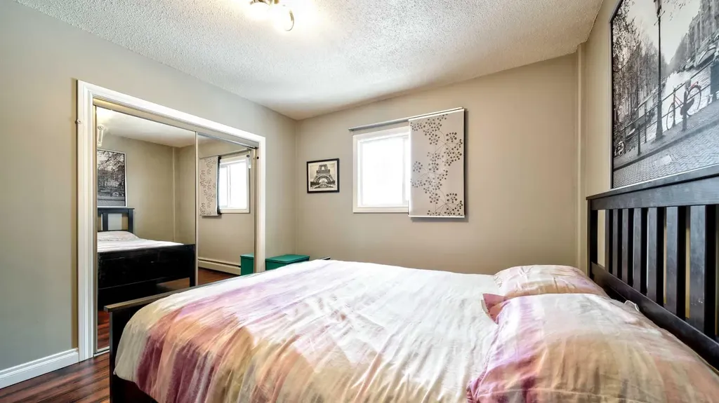 1813 25 Avenue SW Calgary AB T2T 1A4