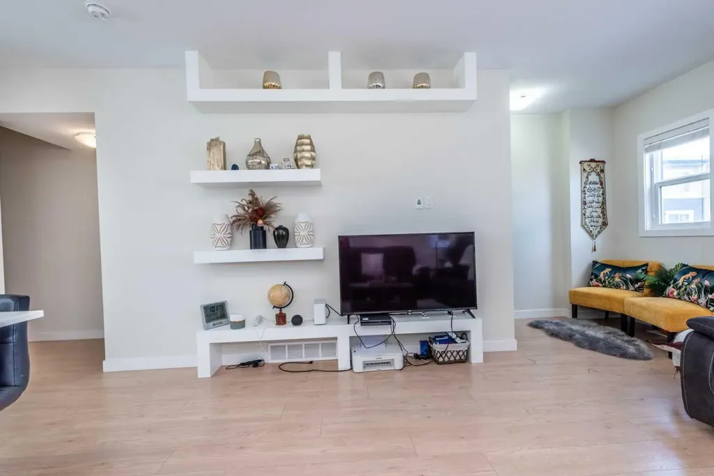 30 Cornerstone Manor NE Calgary AB T3N 1E6