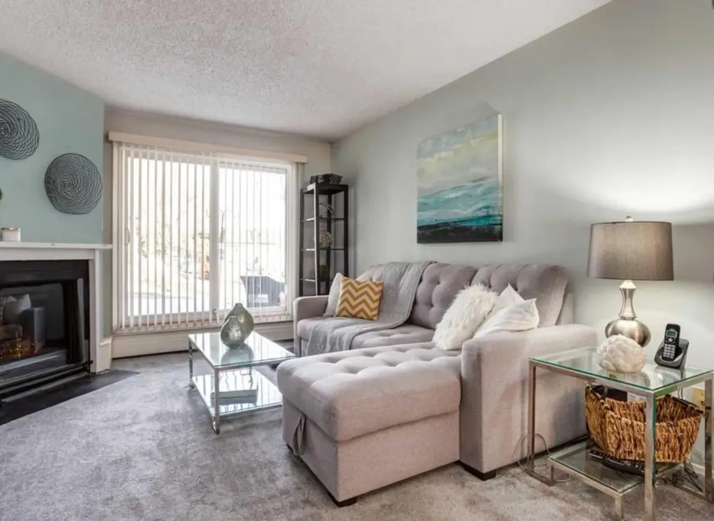 315 Southampton Drive SW Calgary AB T2W2T6