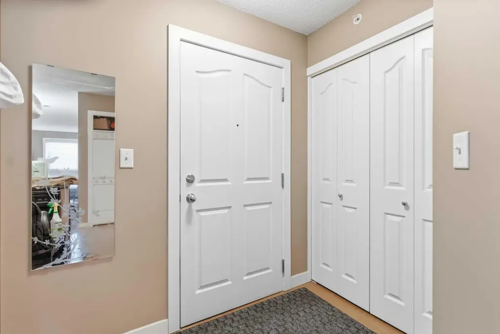 7110 80 Avenue NE Calgary AB T3J 0N4