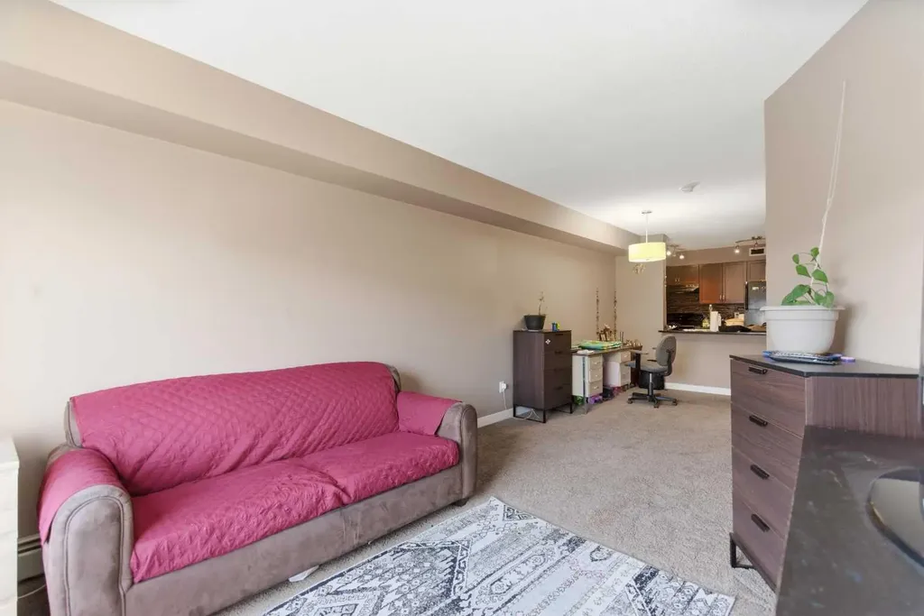 7110 80 Avenue NE Calgary AB T3J 0N4