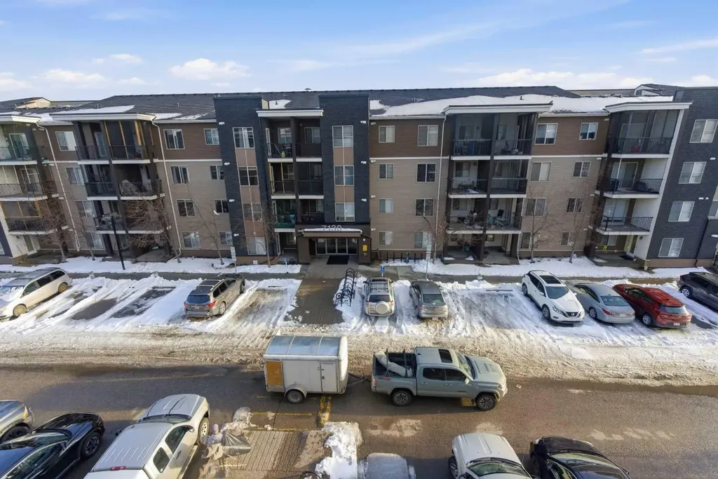 7110 80 Avenue NE Calgary AB T3J 0N4