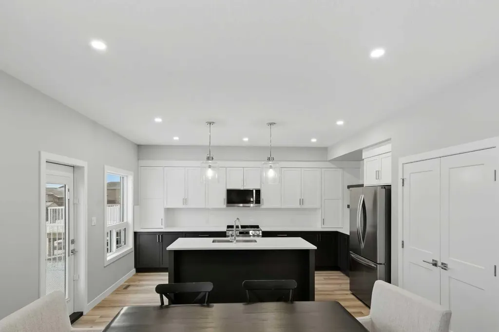 70 Palmer Circle Blackfalds AB T0M 0J2