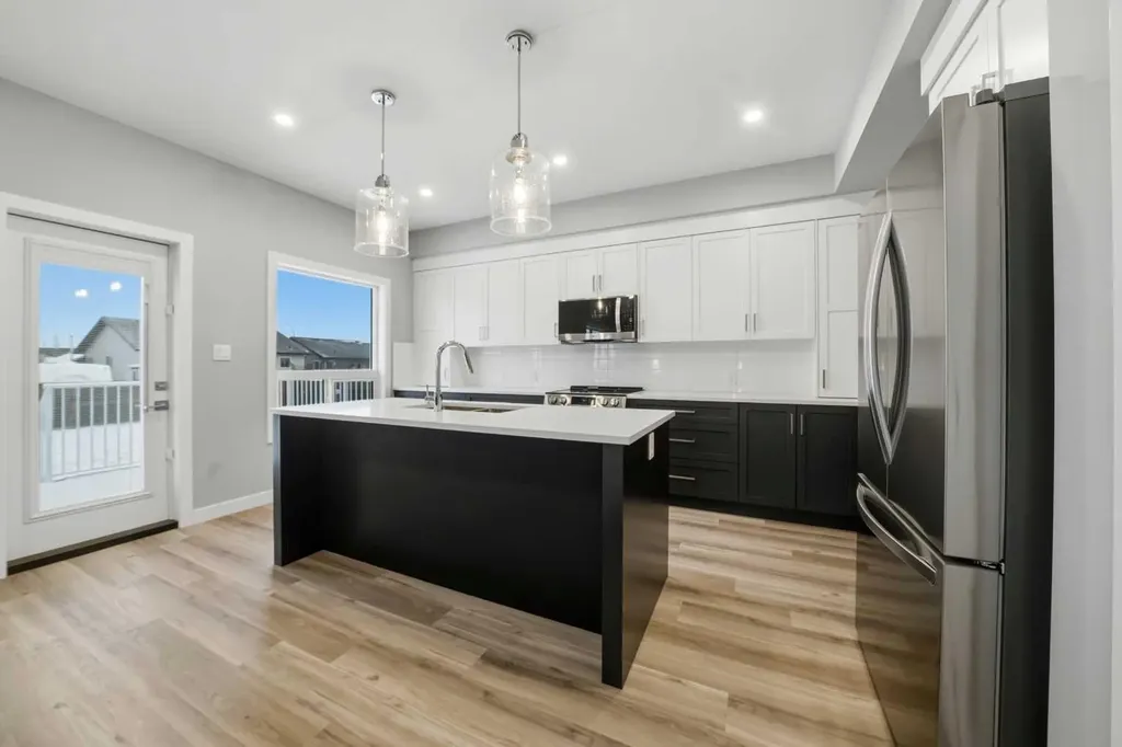 70 Palmer Circle Blackfalds AB T0M 0J2