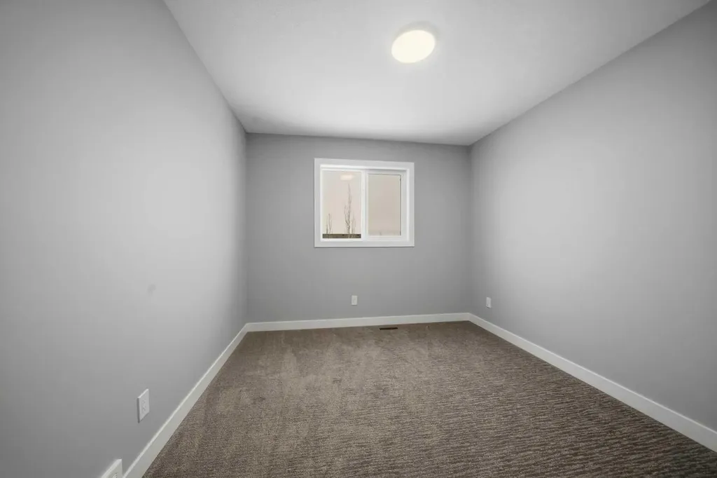 70 Palmer Circle Blackfalds AB T0M 0J2