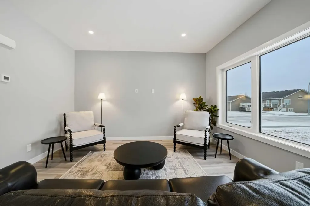 70 Palmer Circle Blackfalds AB T0M 0J2