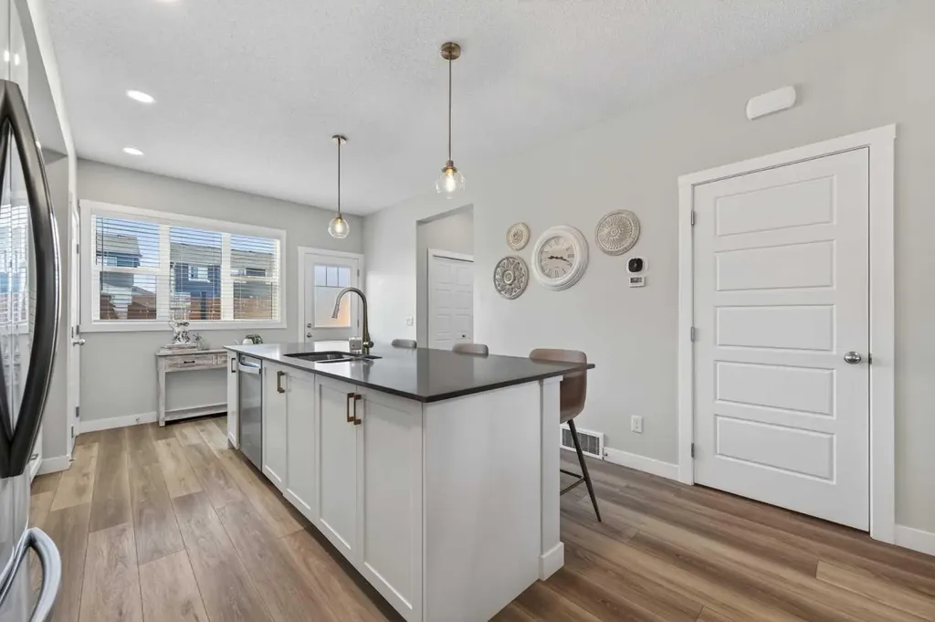83 Midtown Crossing SW Airdrie AB T4B 5H1