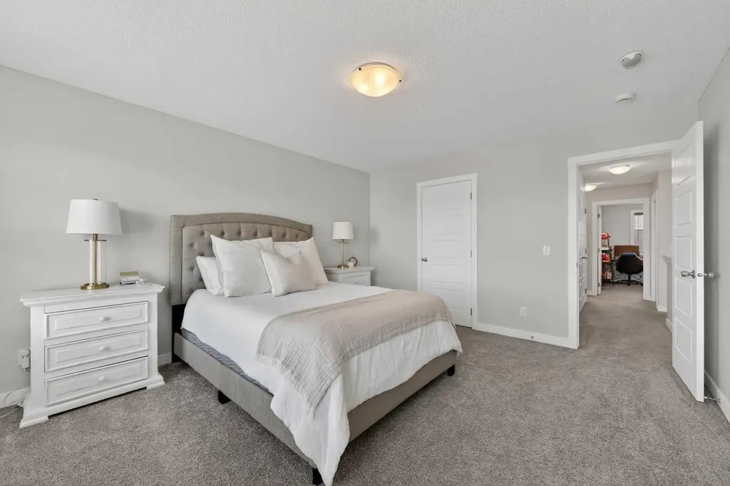 83 Midtown Crossing SW Airdrie AB T4B 5H1