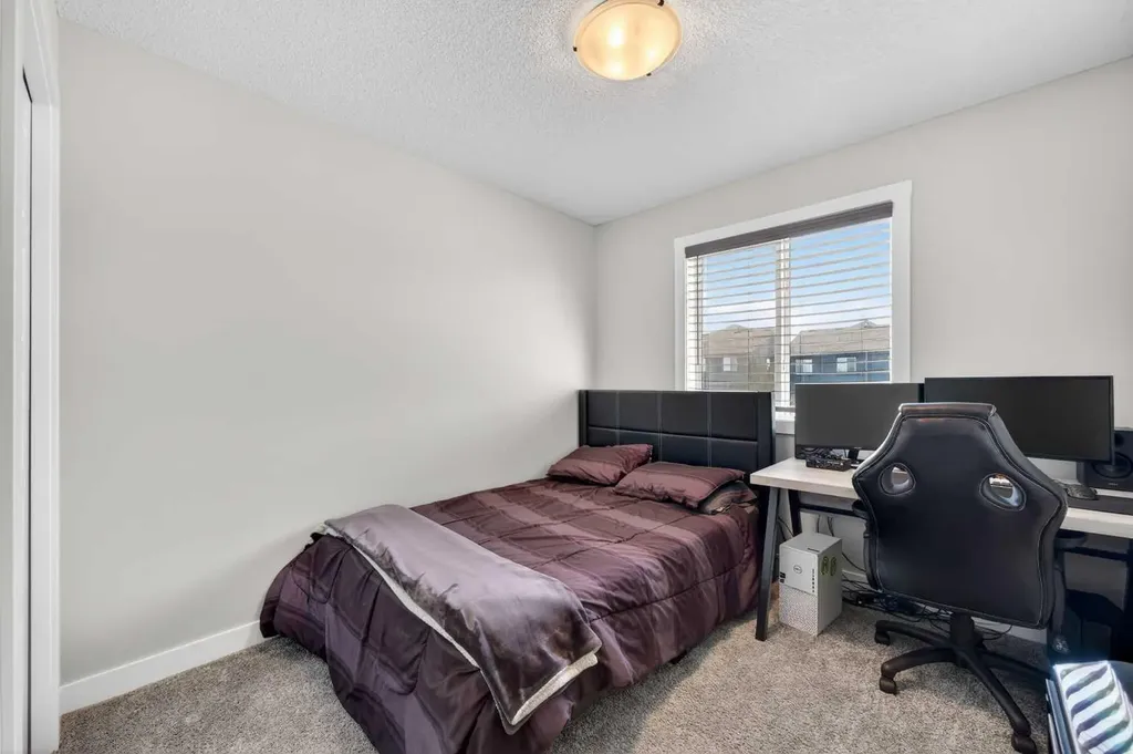 83 Midtown Crossing SW Airdrie AB T4B 5H1