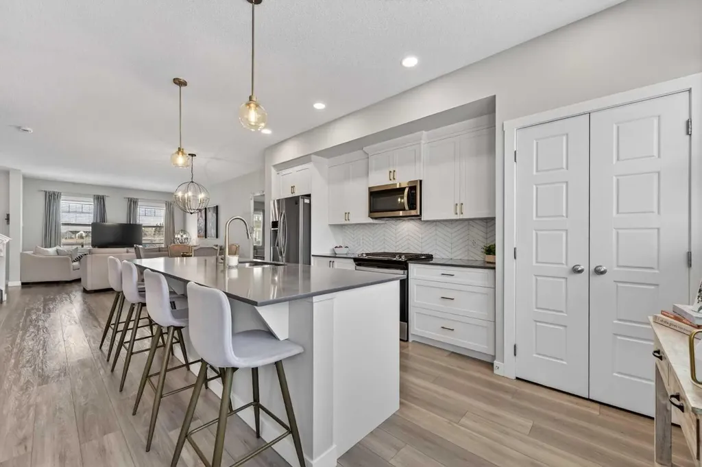 83 Midtown Crossing SW Airdrie AB T4B 5H1