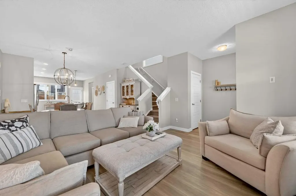 83 Midtown Crossing SW Airdrie AB T4B 5H1