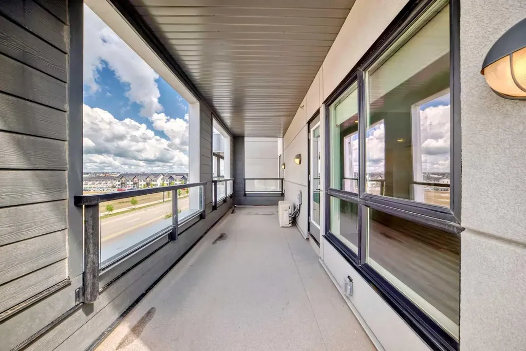 350 Livingston Common NE Calgary AB T3P 1M5