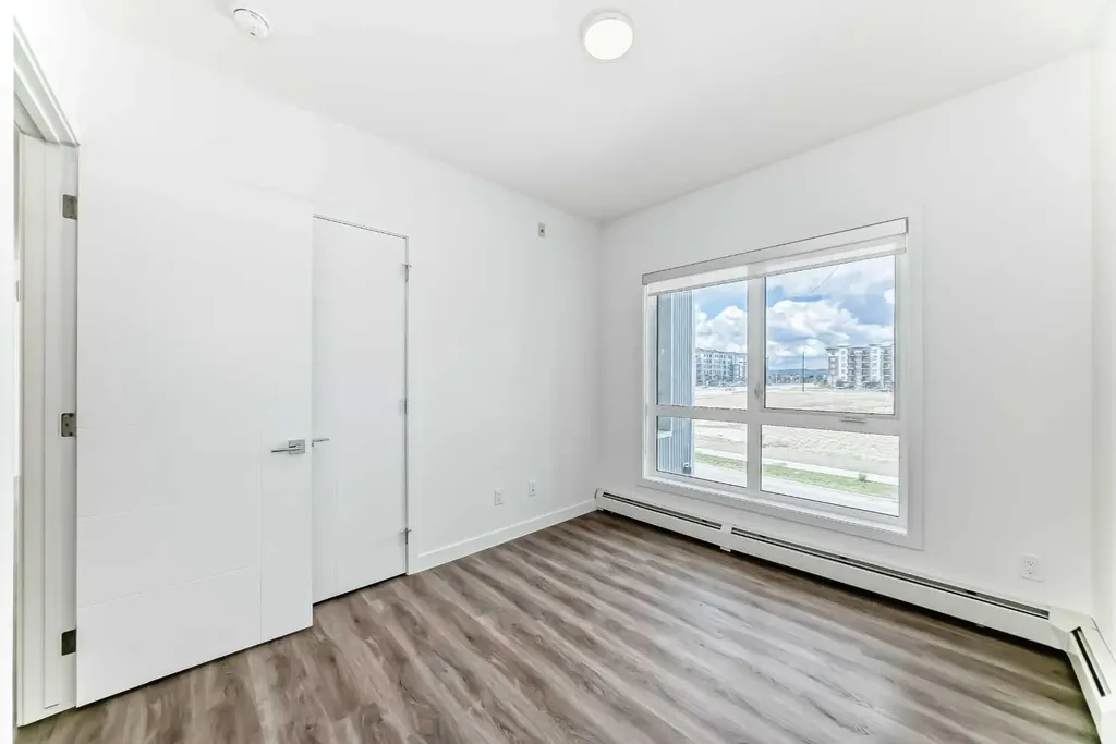 350 Livingston Common NE Calgary AB T3P 1M5