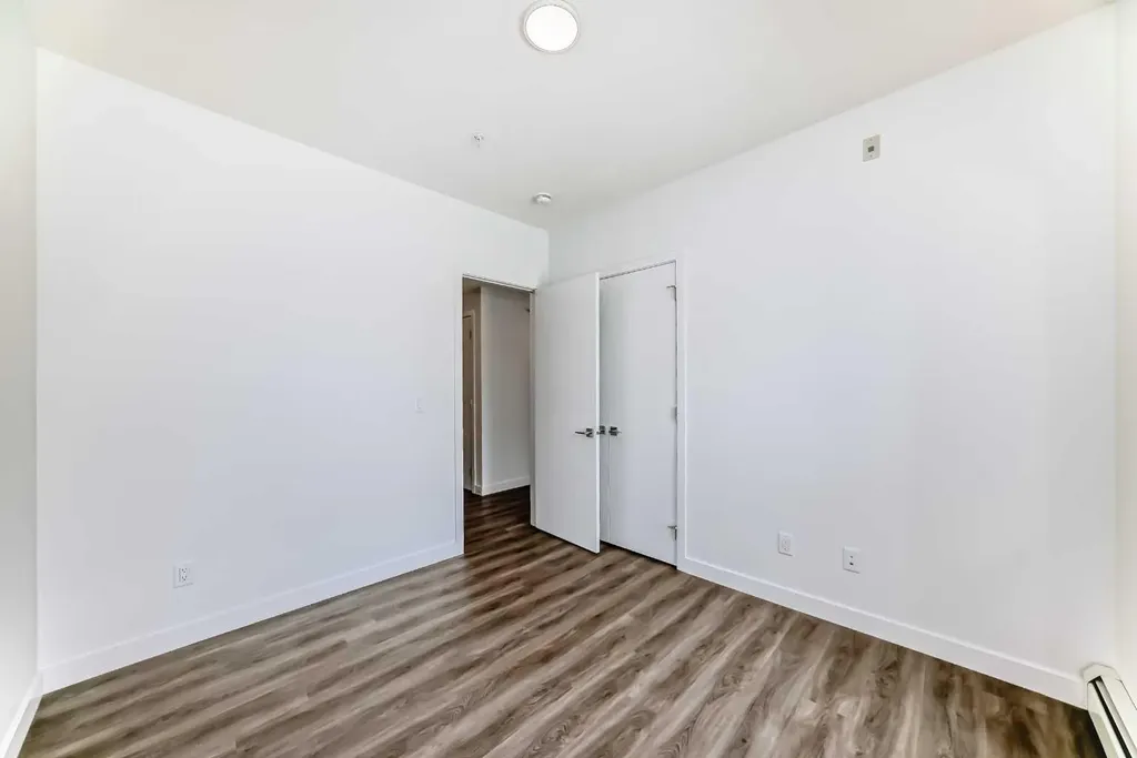 350 Livingston Common NE Calgary AB T3P 1M5