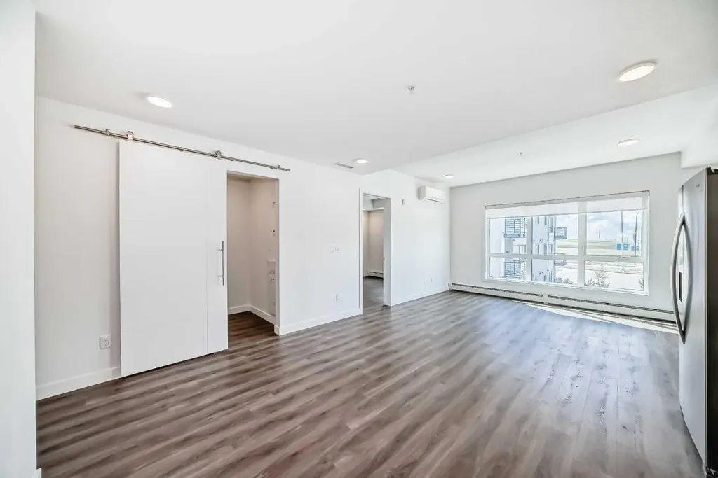 350 Livingston Common NE Calgary AB T3P 1M5