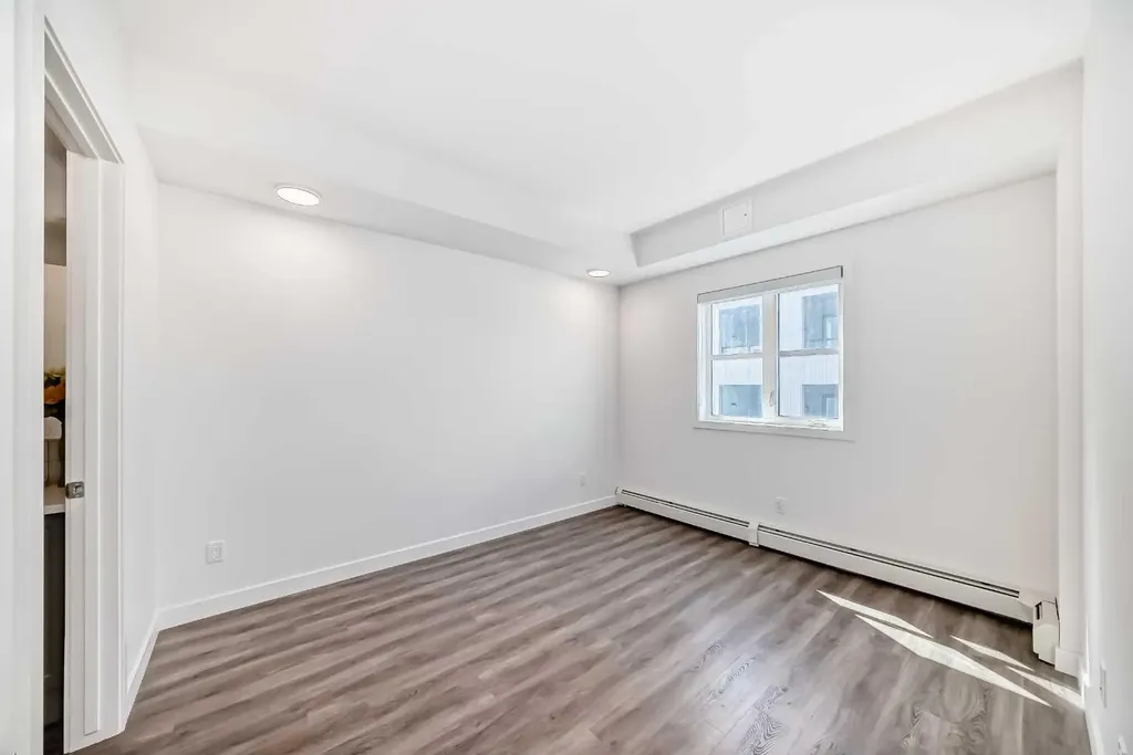350 Livingston Common NE Calgary AB T3P 1M5
