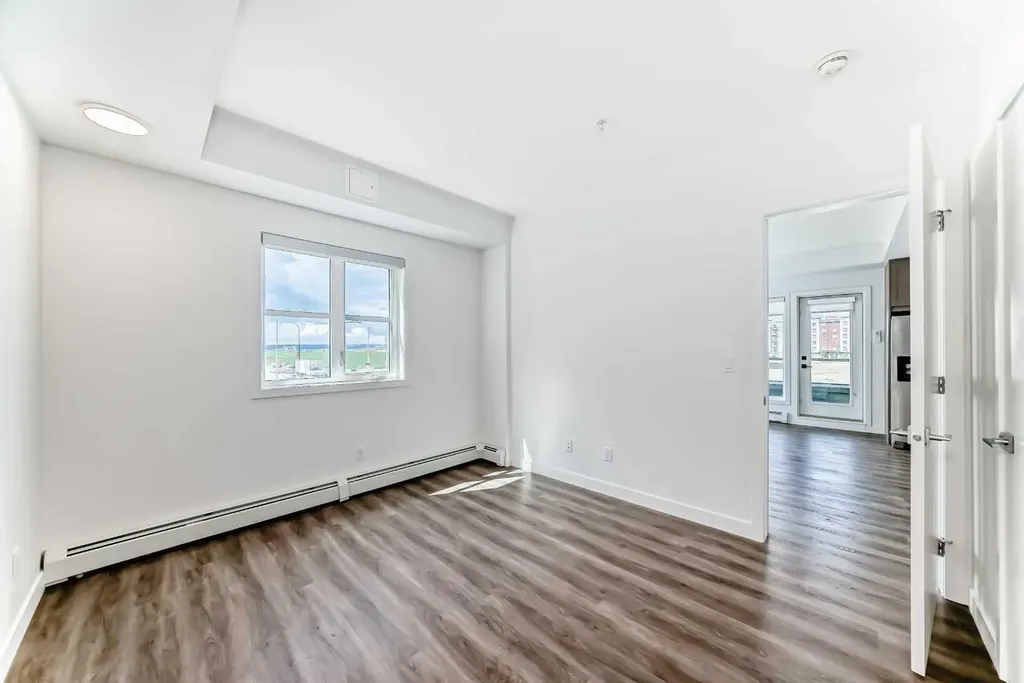 350 Livingston Common NE Calgary AB T3P 1M5