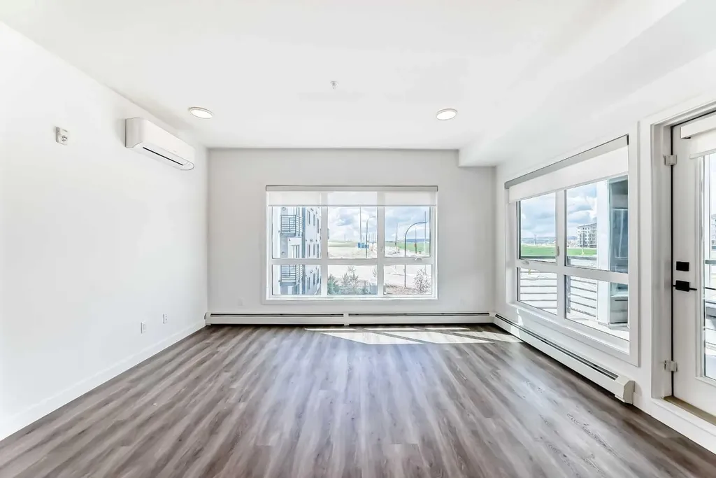 350 Livingston Common NE Calgary AB T3P 1M5