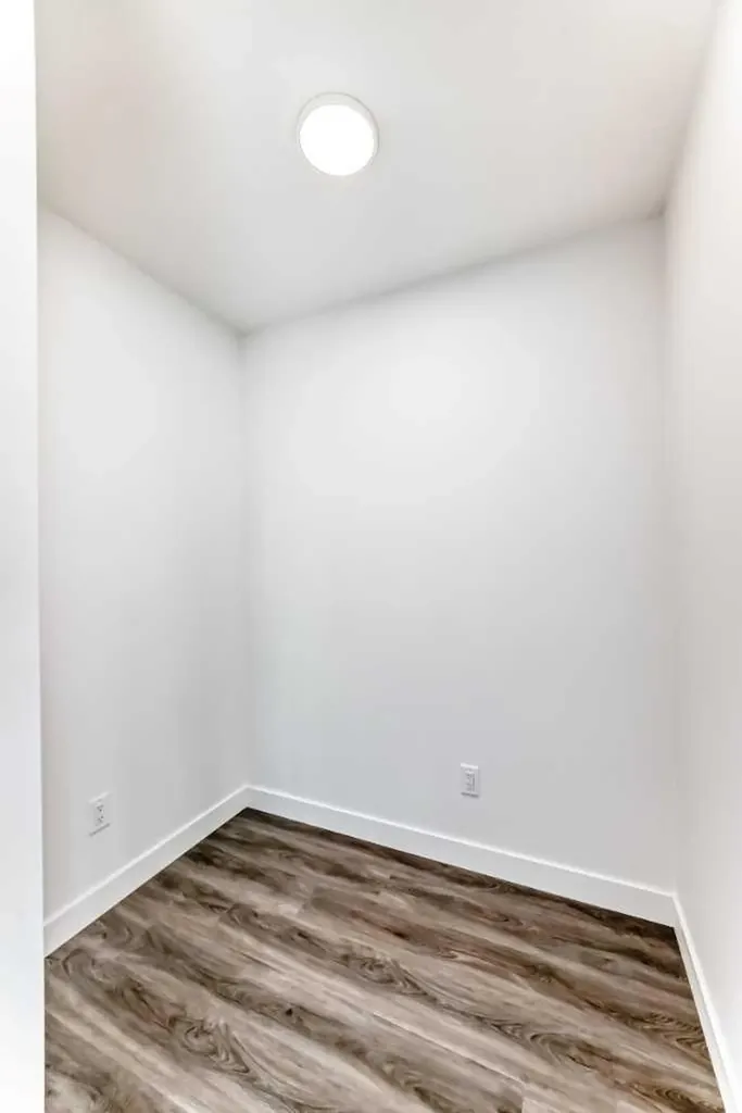 350 Livingston Common NE Calgary AB T3P 1M5