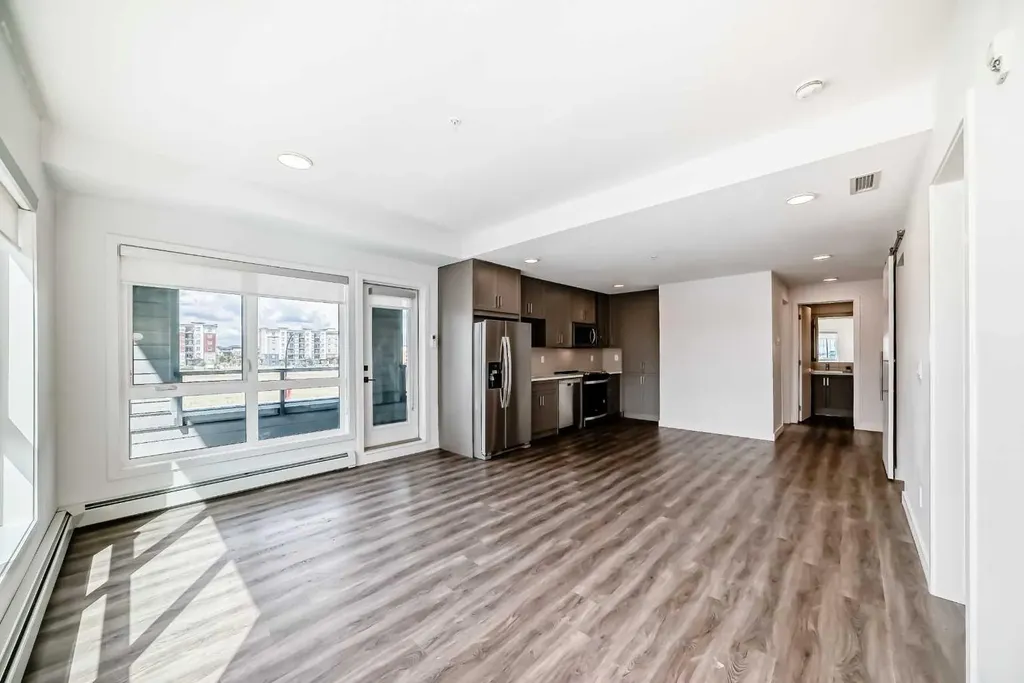 350 Livingston Common NE Calgary AB T3P 1M5