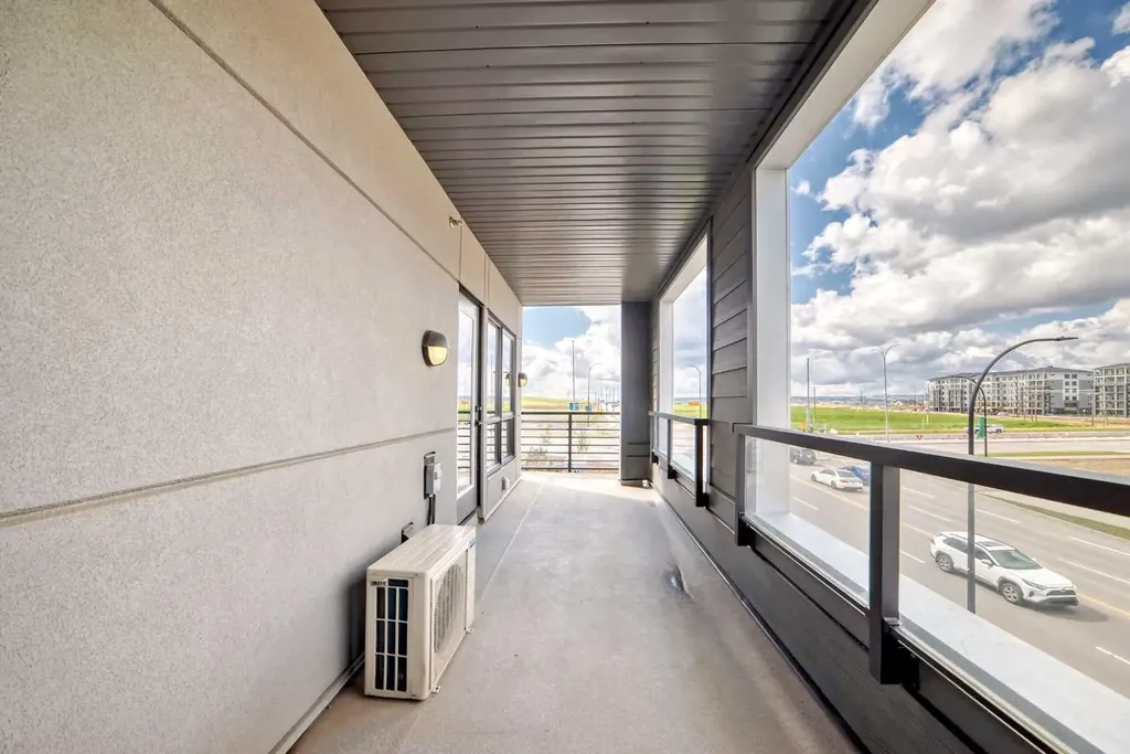 350 Livingston Common NE Calgary AB T3P 1M5