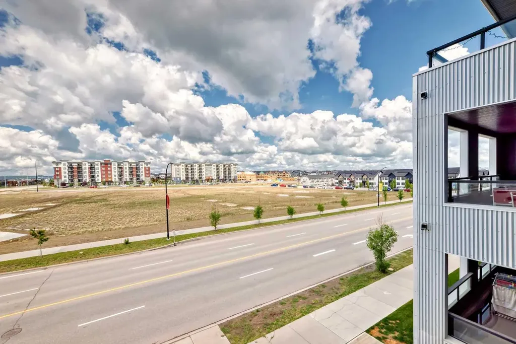 350 Livingston Common NE Calgary AB T3P 1M5