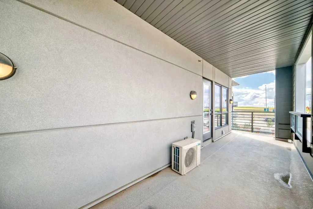 350 Livingston Common NE Calgary AB T3P 1M5