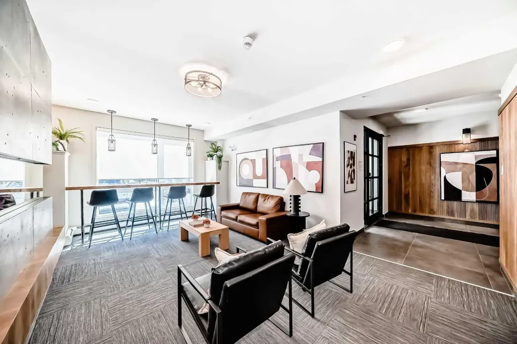 350 Livingston Common NE Calgary AB T3P 1M5