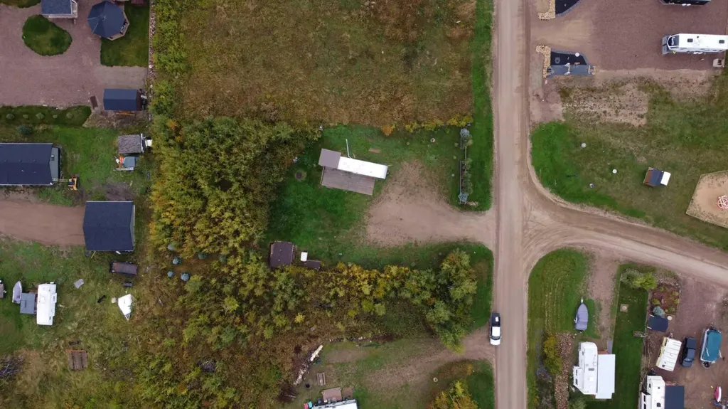 525 Diamond Willow Drive Lac Des Iles SK S0M1A0