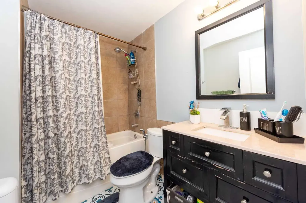 192 Cove Rise Chestermere AB T1X 1S7