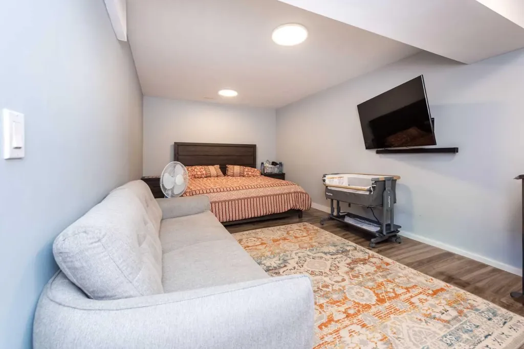192 Cove Rise Rise Chestermere AB T1X 1S7