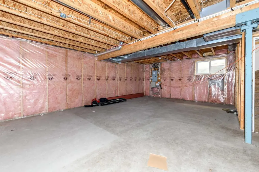 228 Saddlecrest Way NE Calgary AB T3J 5N2