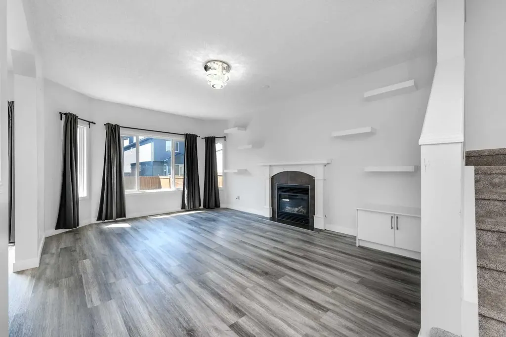 228 Saddlecrest Way NE Calgary AB T3J 5N2