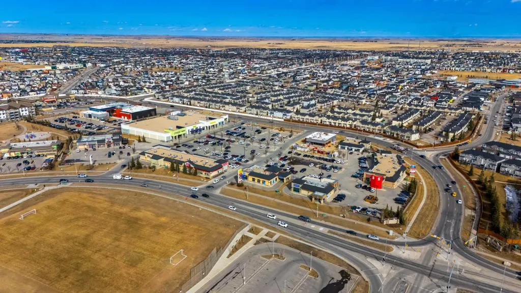 228 Saddlecrest Way NE Calgary AB T3J 5N2