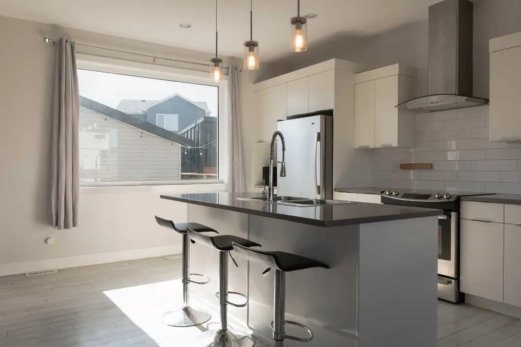 201 Grassland Boulevard W Lethbridge AB T1J 5J4