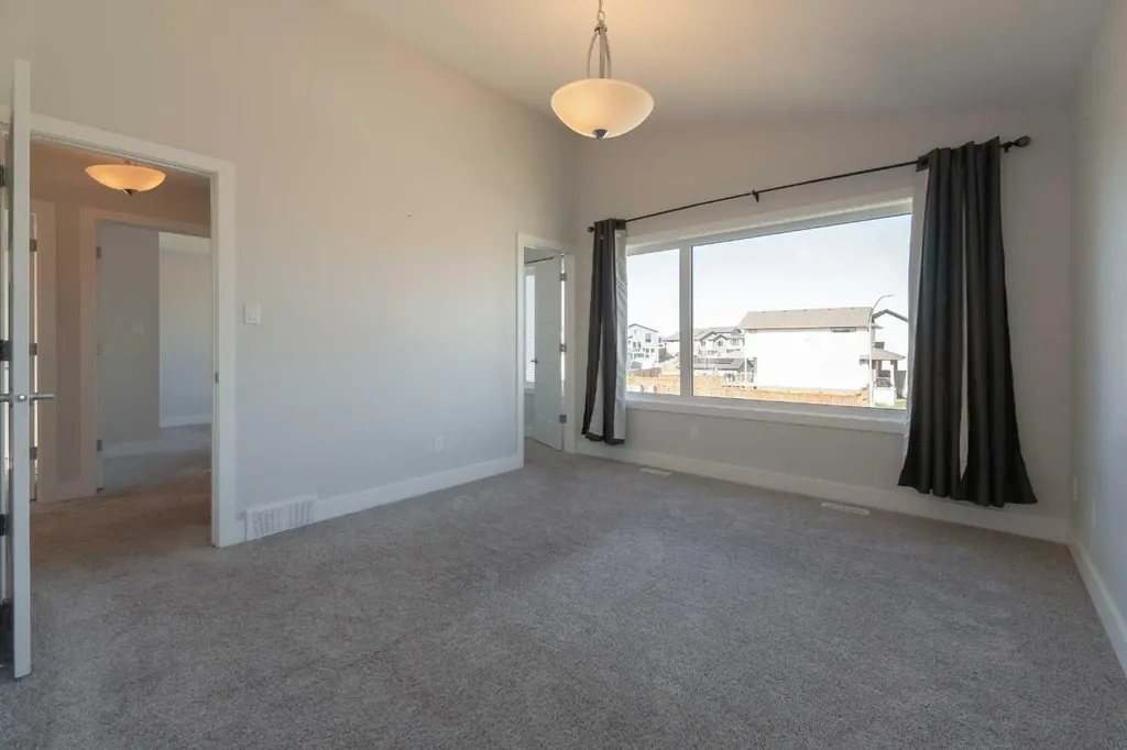 201 Grassland Boulevard W Lethbridge AB T1J 5J4