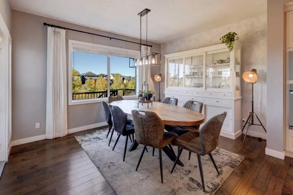 213 Kingsmere Cove SE Airdrie AB T4A0S1