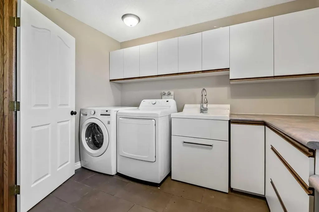 322050 20 Street E Rural Foothills County AB T1S 1A2