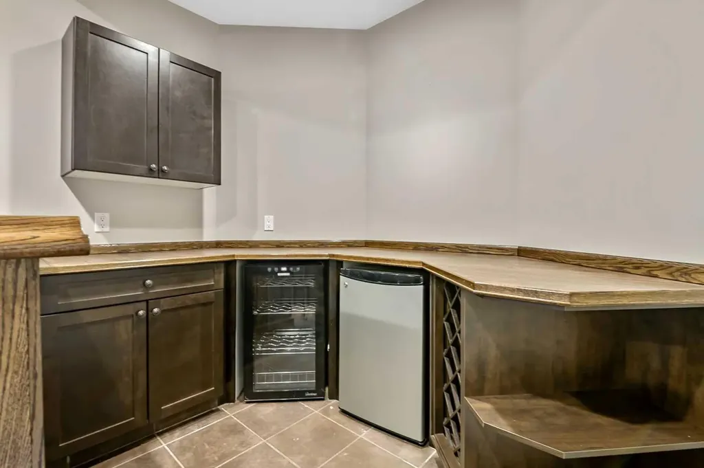 322050 20 Street E Rural Foothills County AB T1S 1A2