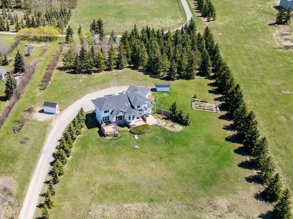322050 20 Street E Rural Foothills County AB T1S 1A2