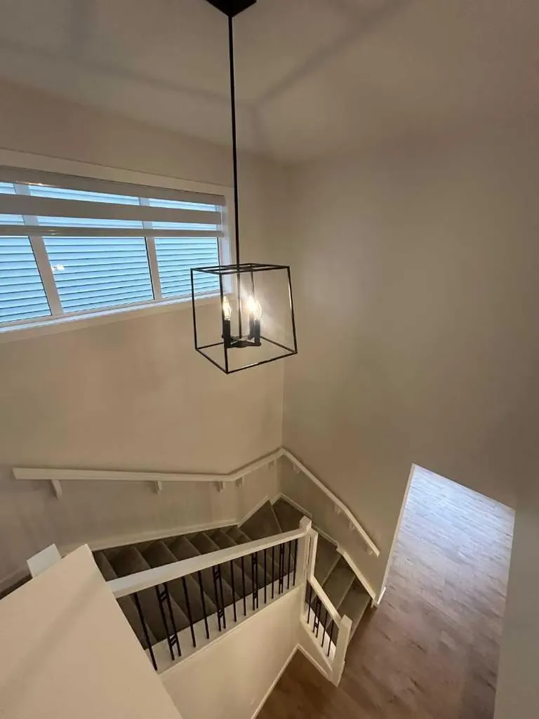 854 Cobblefield Manor SW Airdrie AB T4B5L9