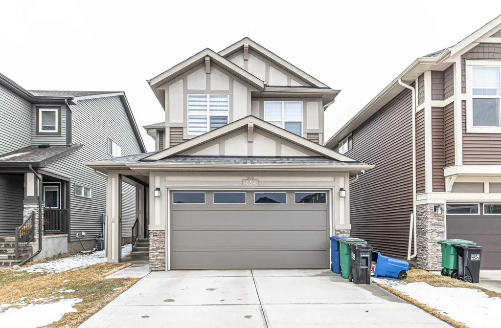 854 Cobblefield Manor SW Airdrie AB T4B5L9
