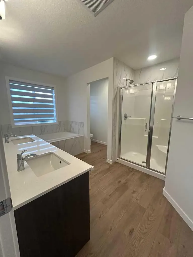 854 Cobblefield Manor SW Airdrie AB T4B5L9