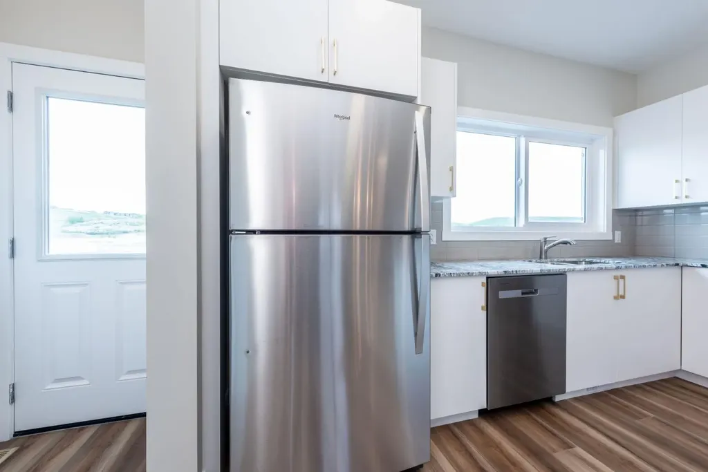 671 Wolf Willow Boulevard SE Calgary AB T2X 5R2