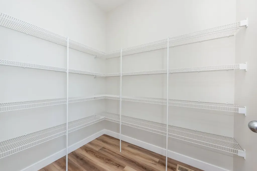 671 Wolf Willow Boulevard SE Calgary AB T2X 5R2
