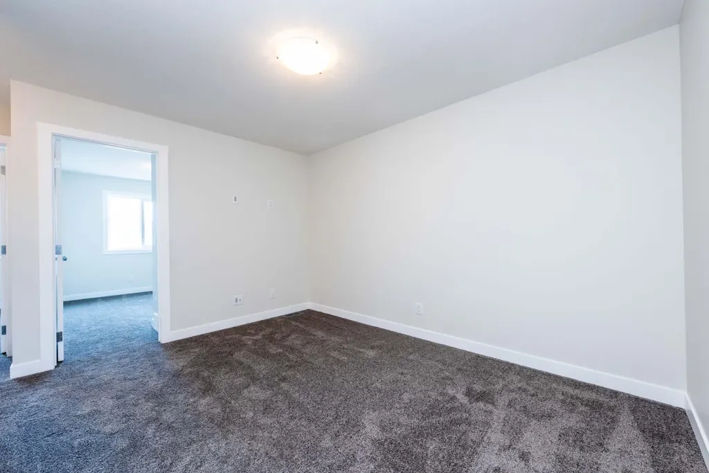671 Wolf Willow Boulevard SE Calgary AB T2X 5R2