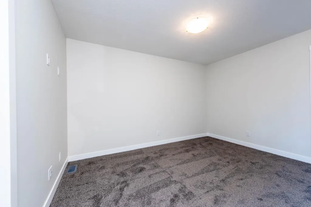 671 Wolf Willow Boulevard SE Calgary AB T2X 5R2