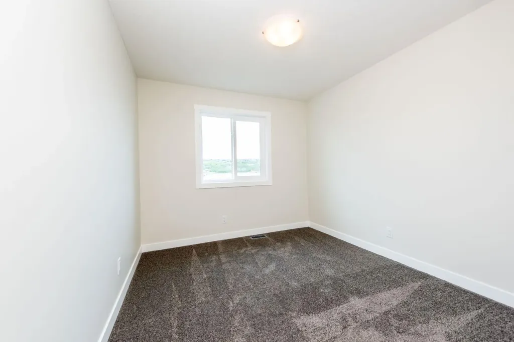 671 Wolf Willow Boulevard SE Calgary AB T2X 5R2