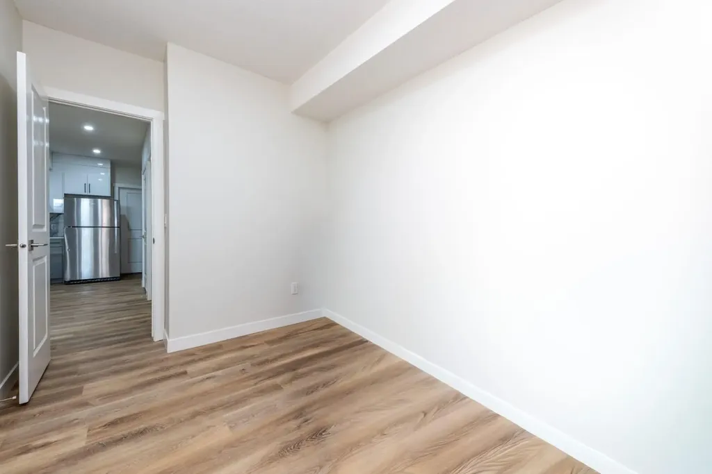 671 Wolf Willow Boulevard SE Calgary AB T2X 5R2