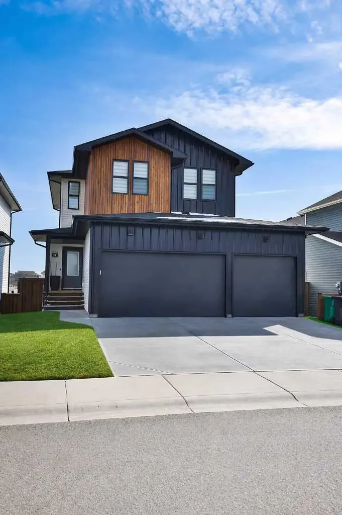 56 Greywolf Road N Lethbridge AB T1H 7E8